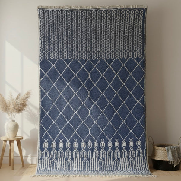 Ouaouzguiti Blue & White Rug – 165x270 cm (65” x 106”)