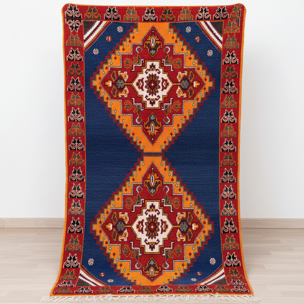 Traditional Antique-Style Rug – 260 × 170 cm (102” × 67”)